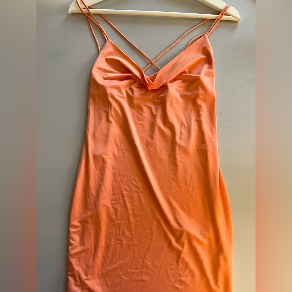 Forever 21 Women's Coral Open Back Flattering Mini Slip Dress. Size Small